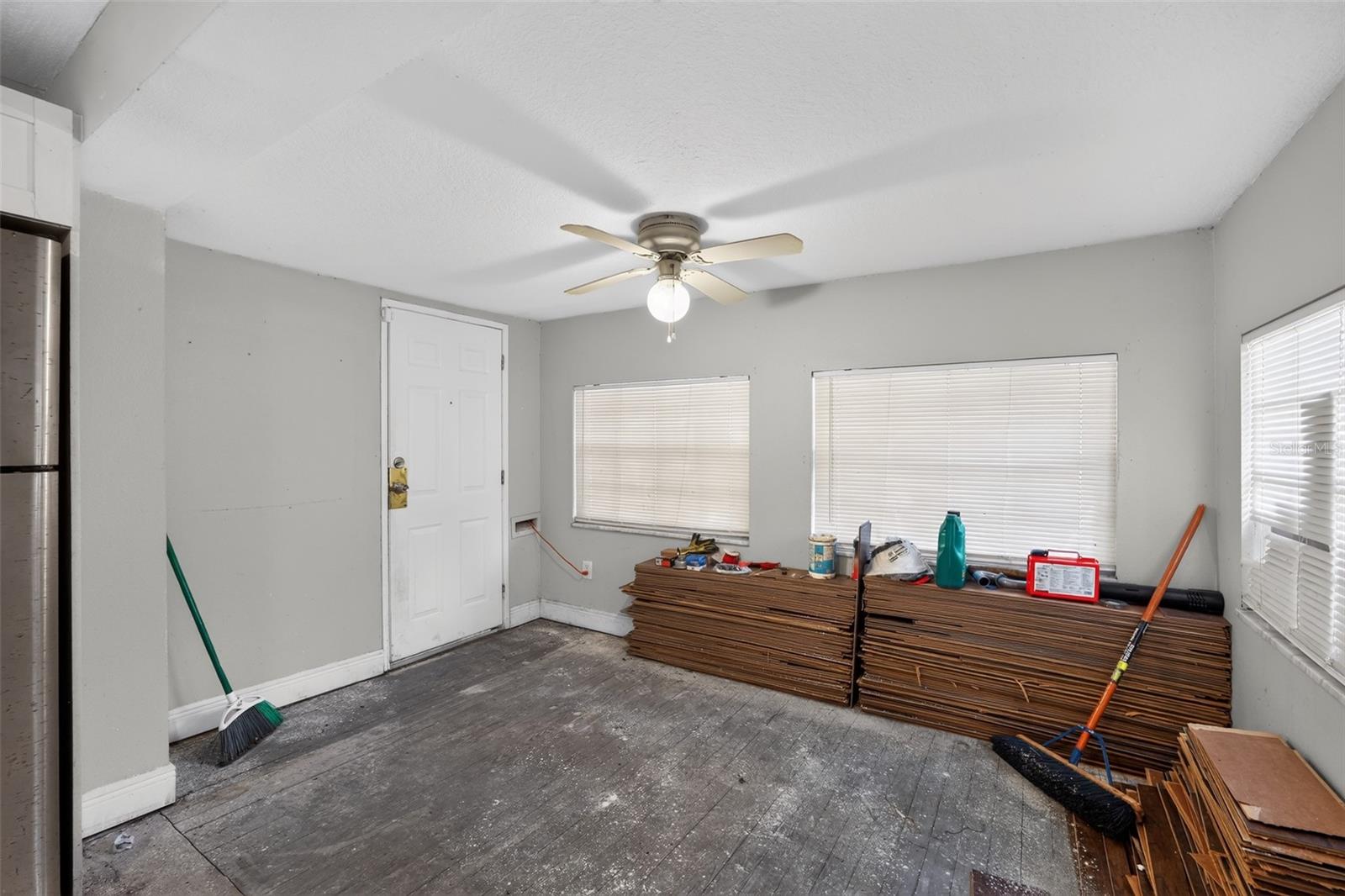 10109 MAIN ST — photo 13