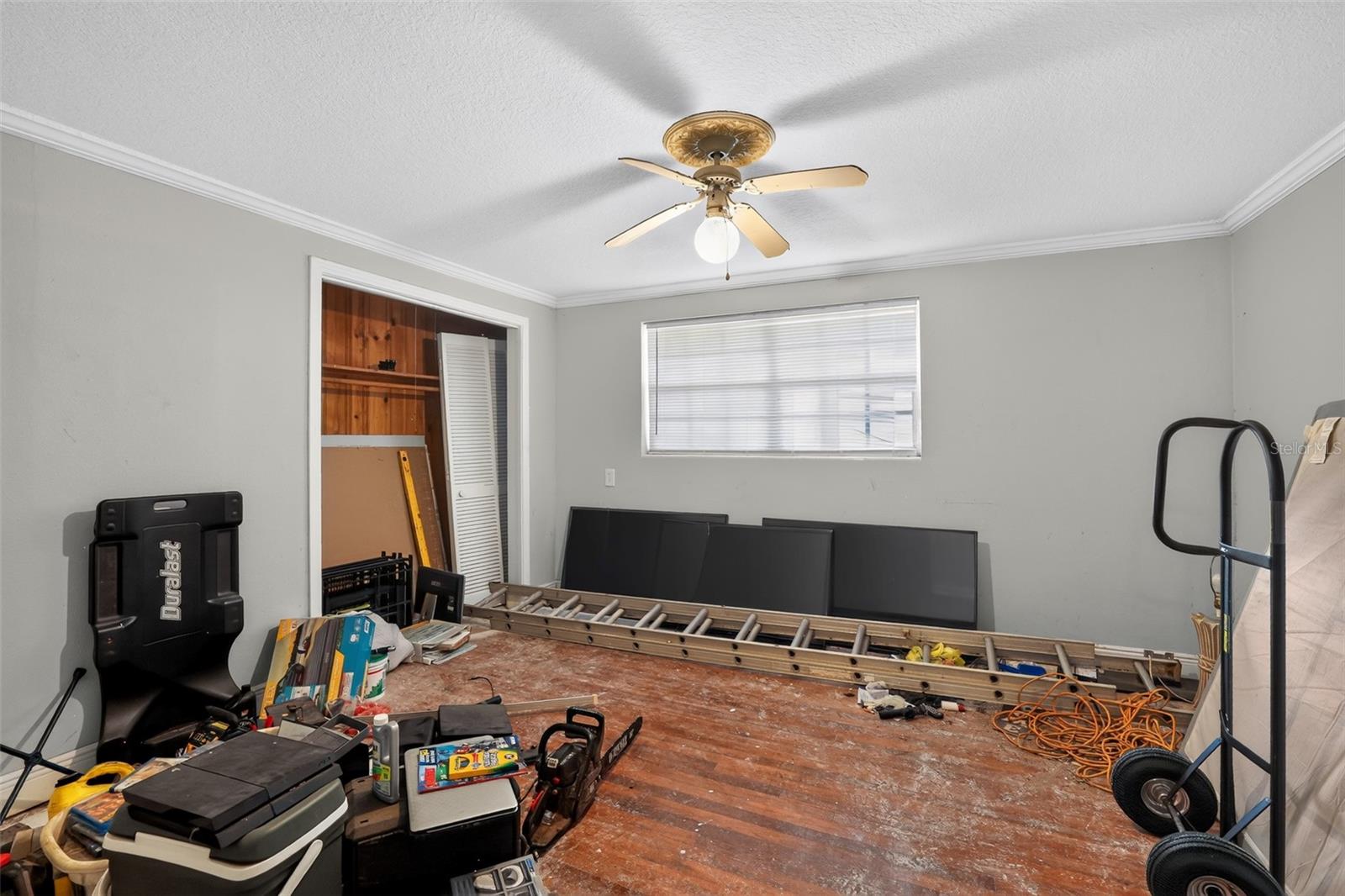 10109 MAIN ST — photo 16