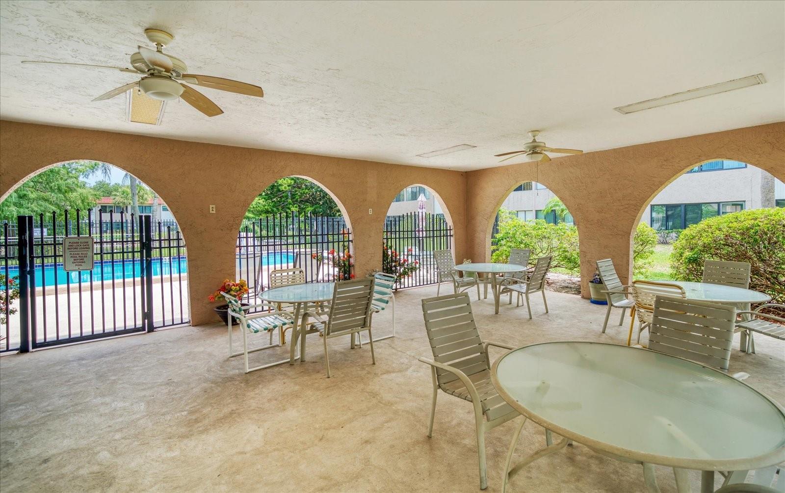 1750 BELLEAIR FOREST DR #B8 — photo 41