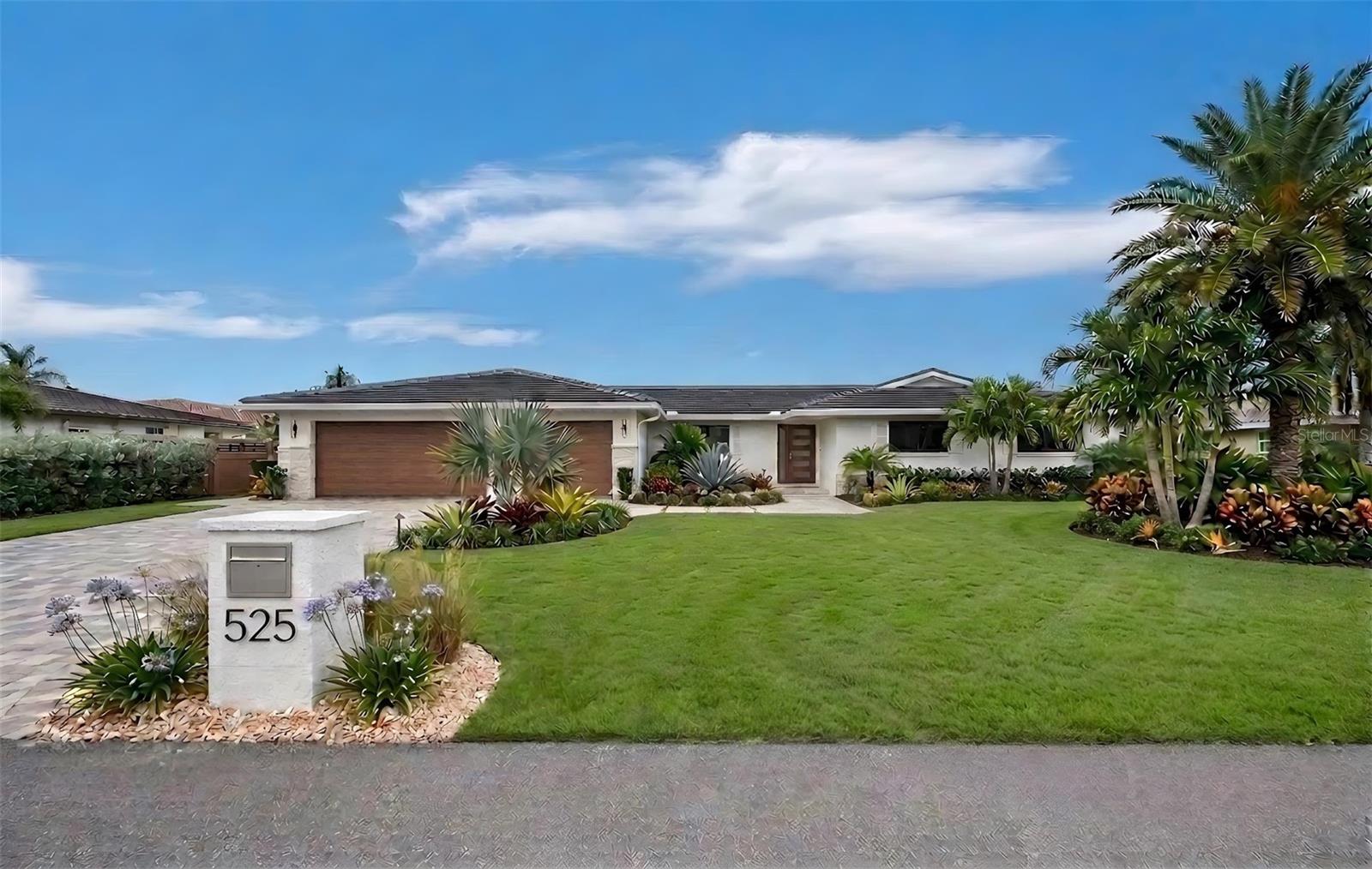 525 SLOOP LN — photo 2