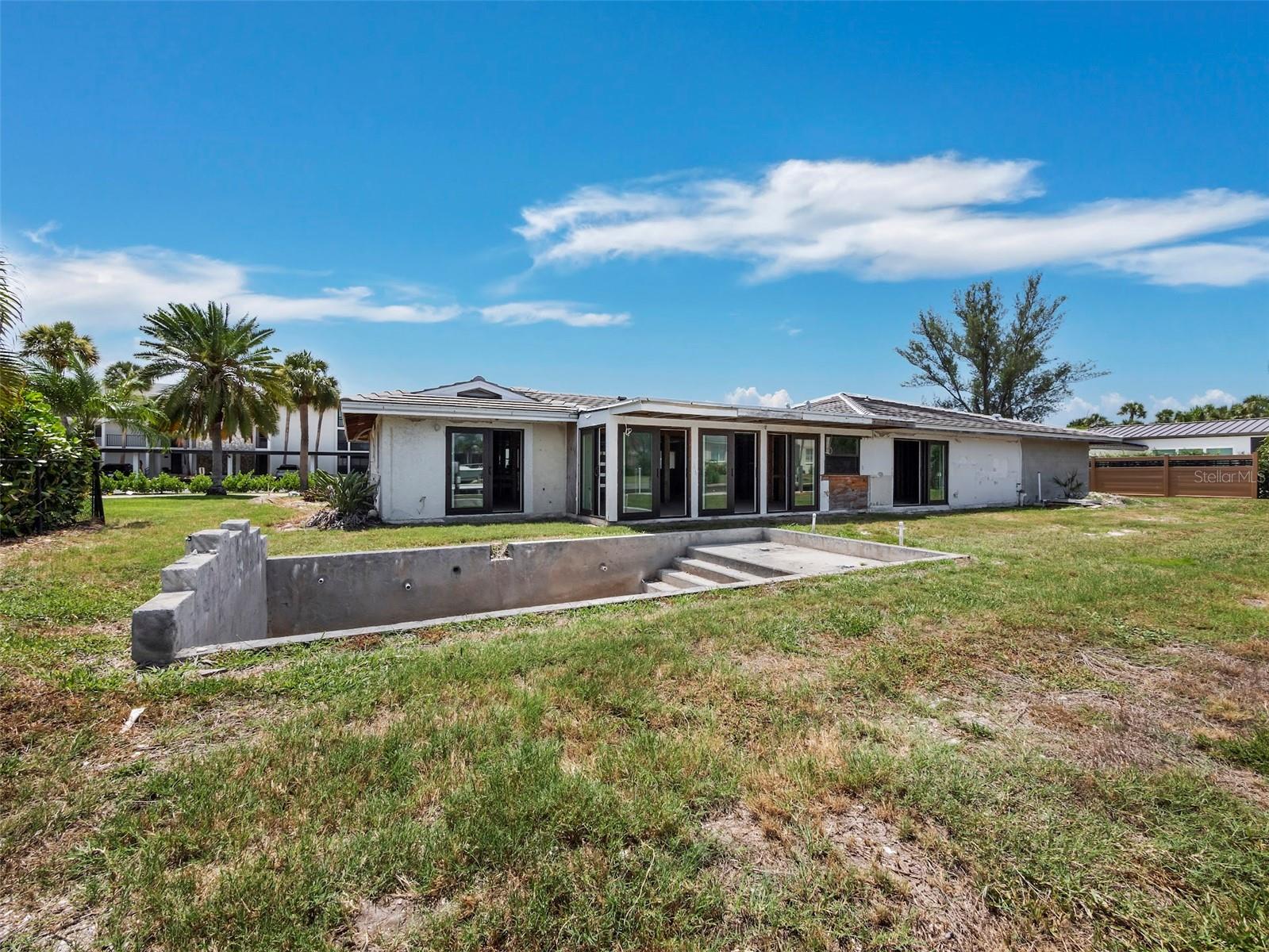 525 SLOOP LN — photo 13