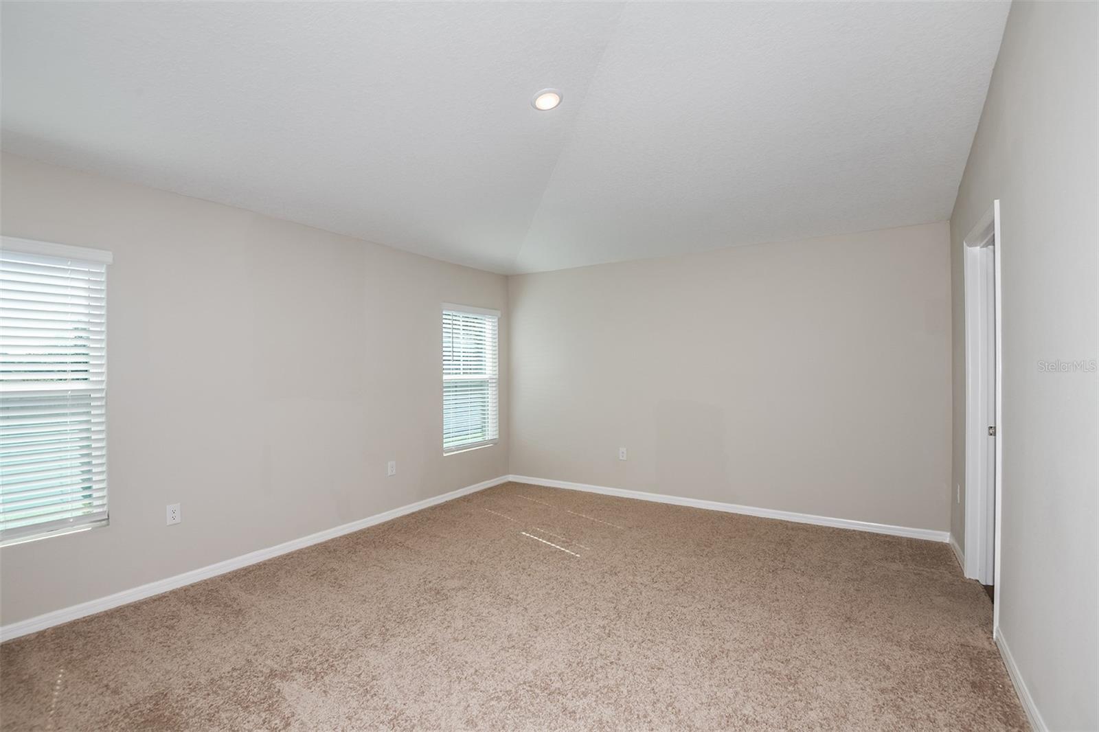 9136 BELLEVIEW FOREST PASS — photo 5