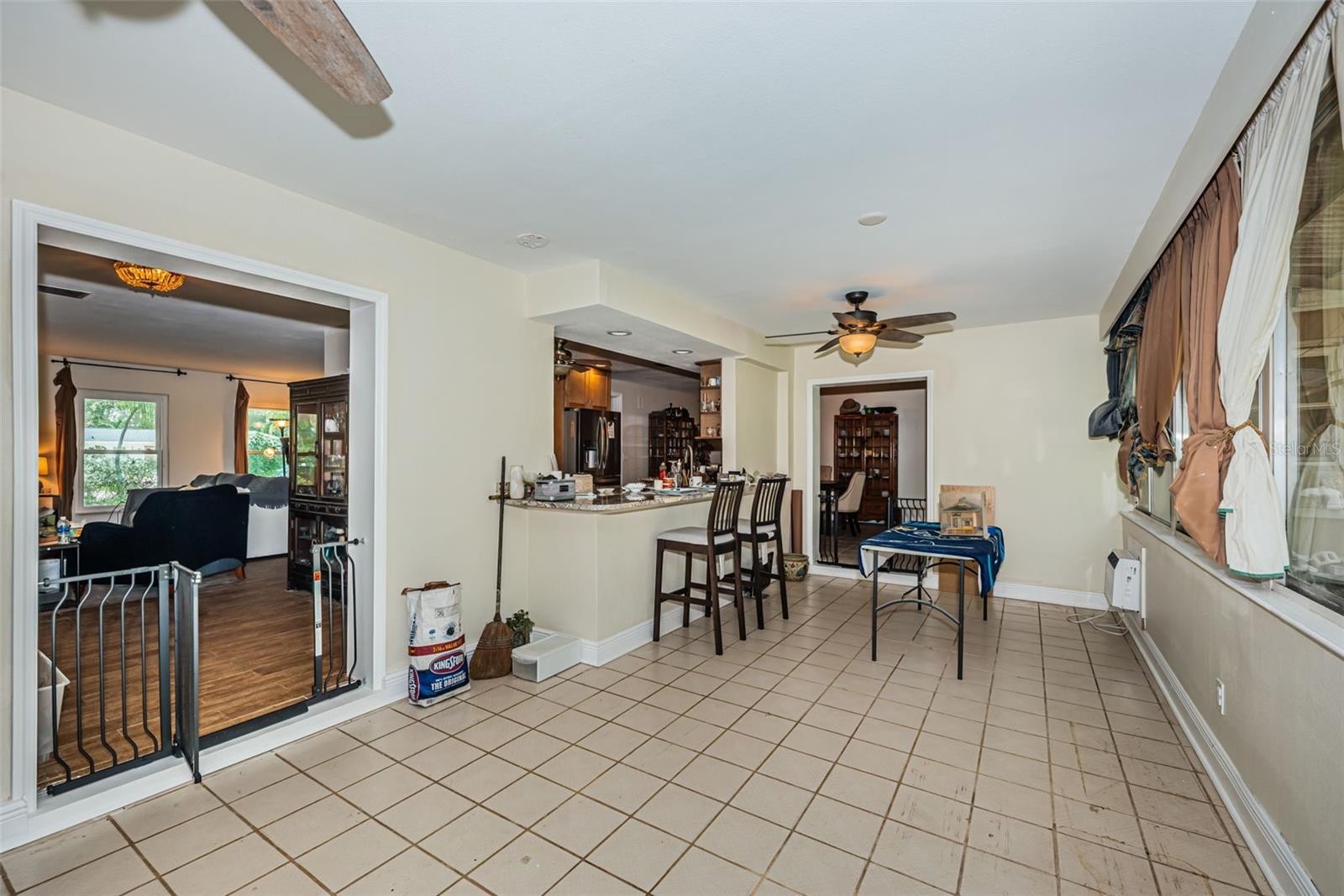 5230 VENETIAN BLVD NE — photo 18