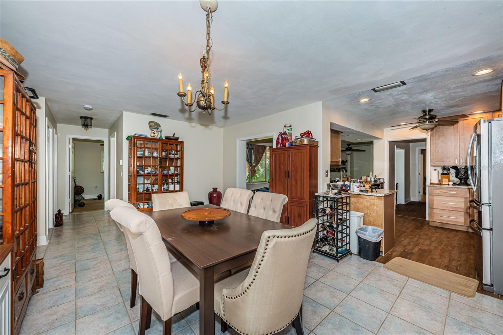 5230 VENETIAN BLVD NE — photo 10