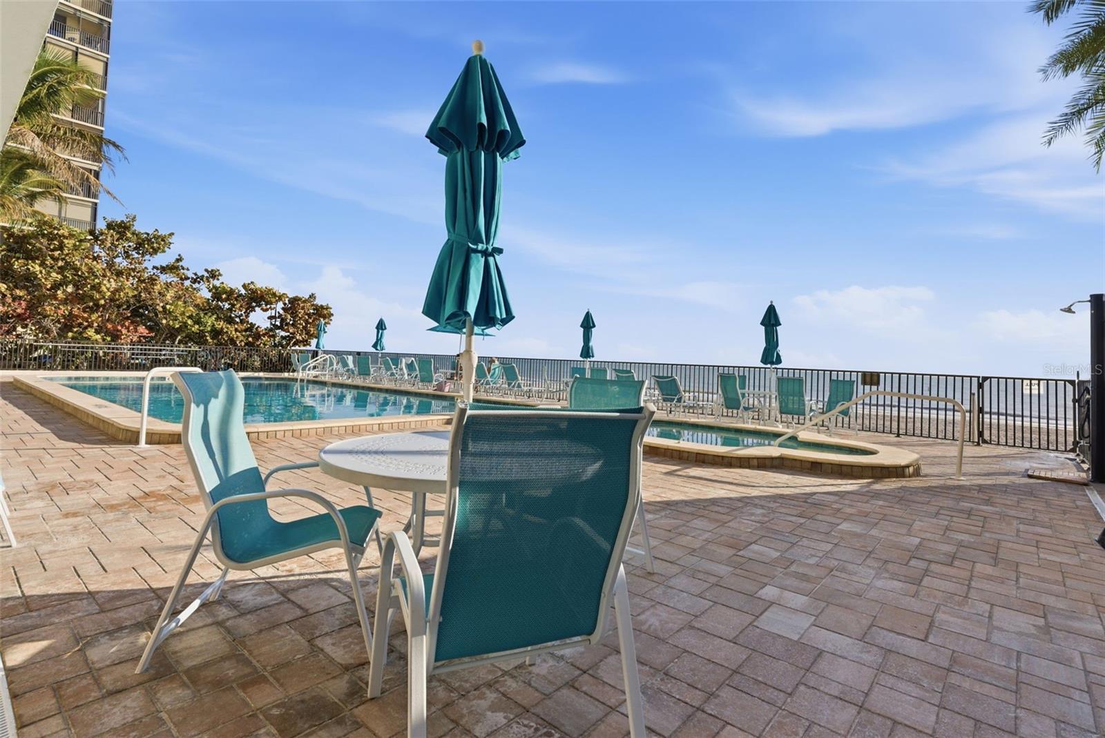 15462 GULF BLVD #406 — photo 35