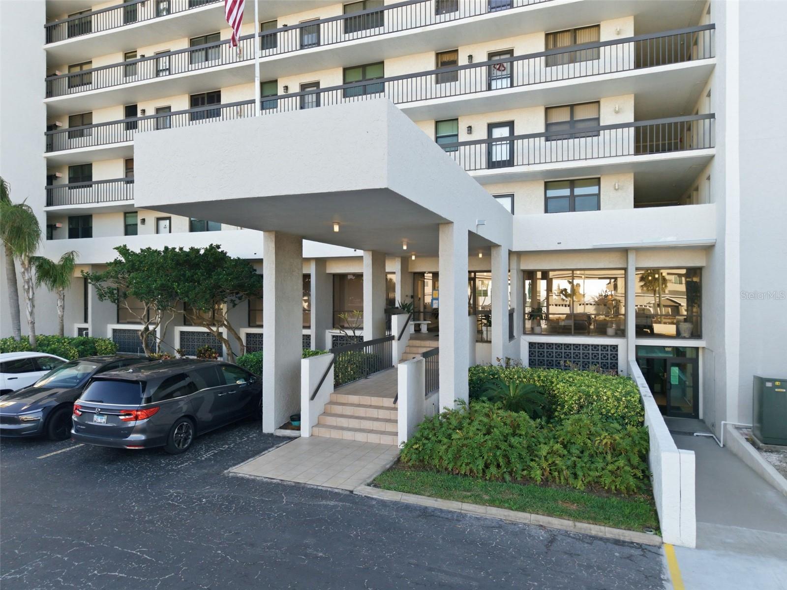 15462 GULF BLVD #406 — photo 7