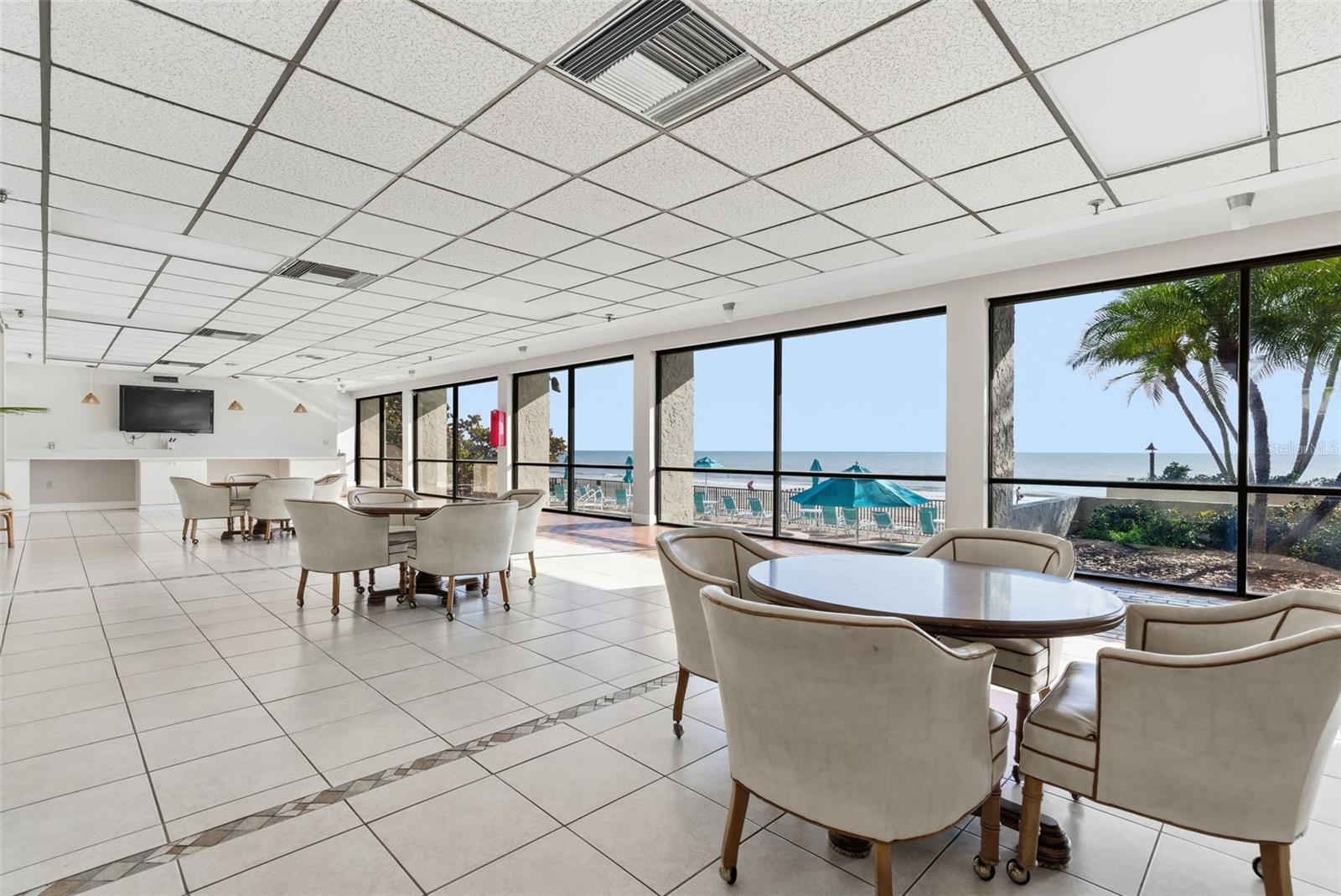15462 GULF BLVD #406 — photo 40