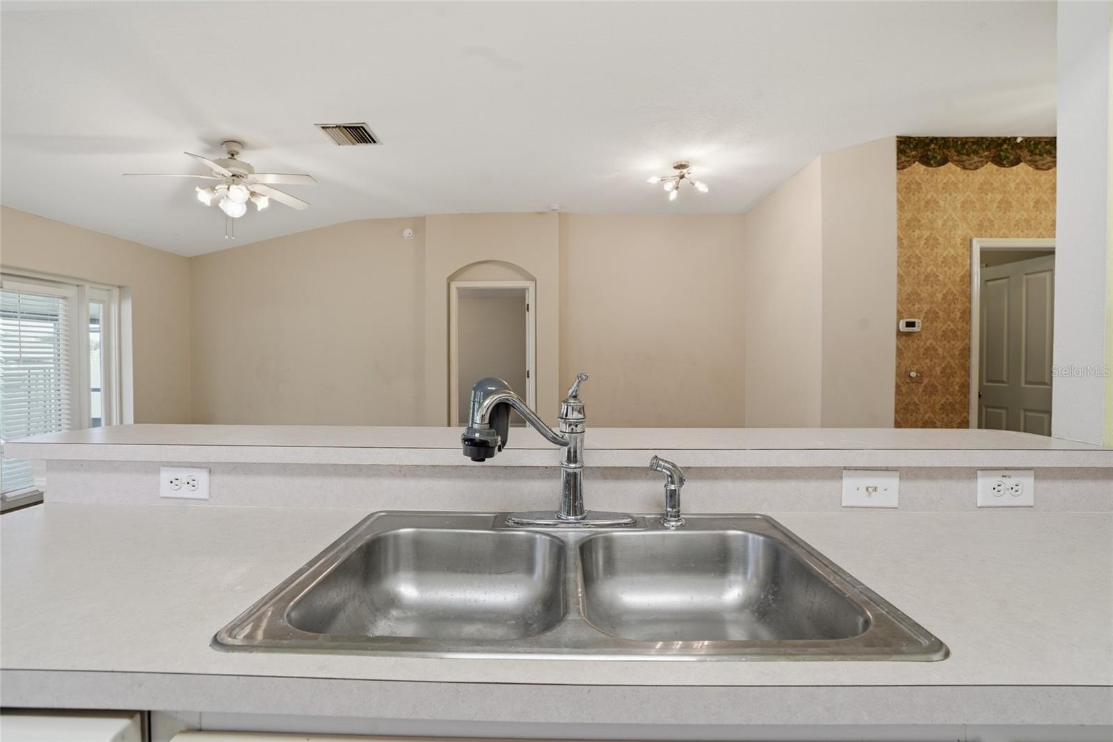 29417 CROSSLAND DR — photo 16