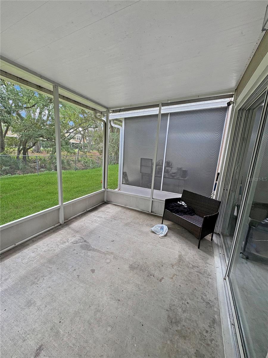 4924 CHATHAM GATE DR — photo 9