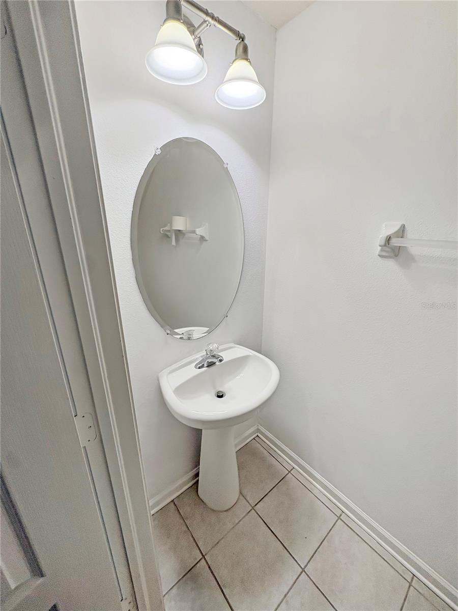 4924 CHATHAM GATE DR — photo 10