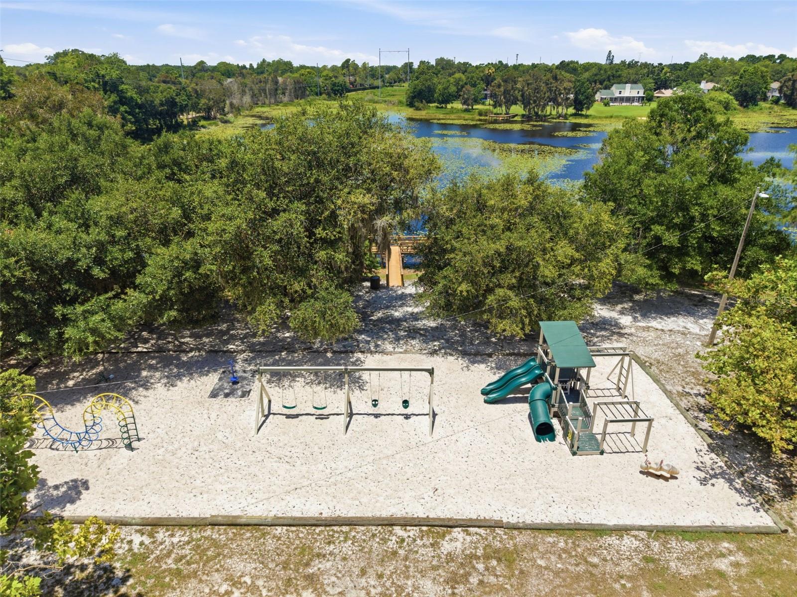 16909 ROLLING ROCK DR — photo 38