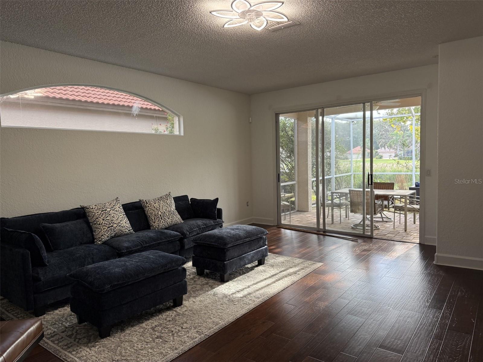 1338 DARTFORD DR — photo 33