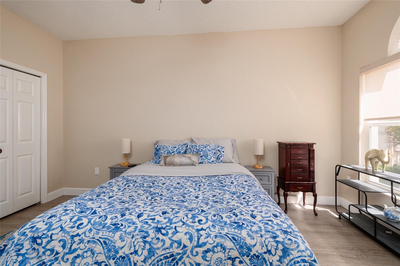 1338 DARTFORD DR — photo 42