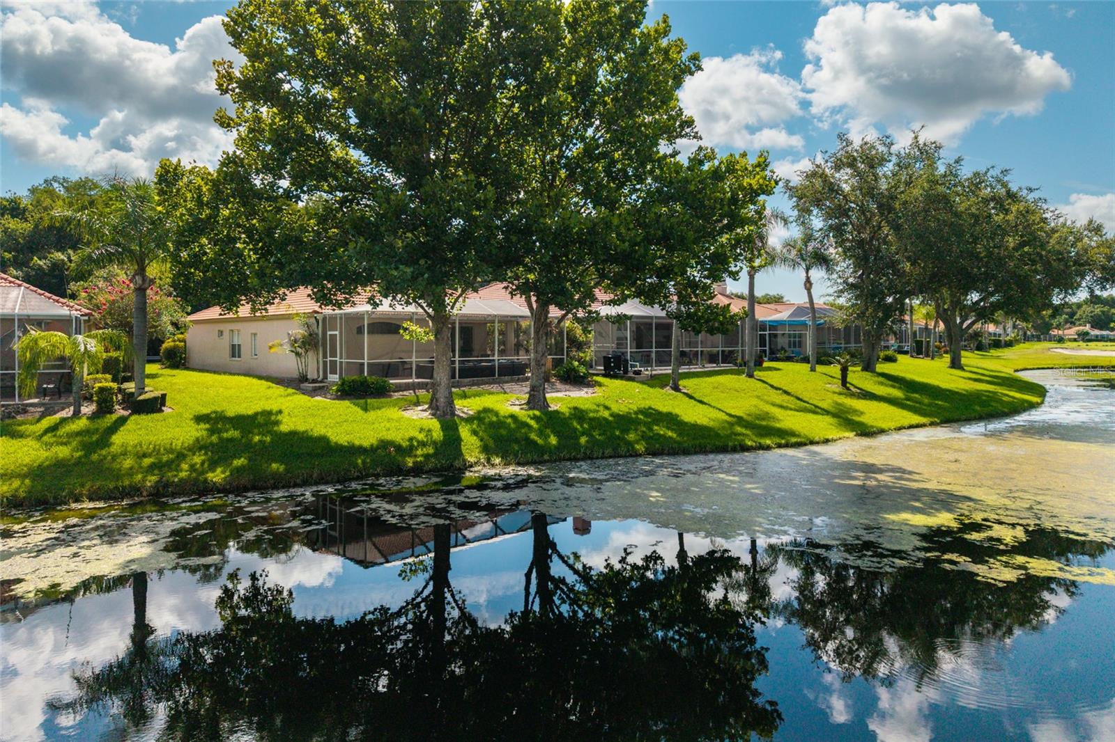 1338 DARTFORD DR — photo 47