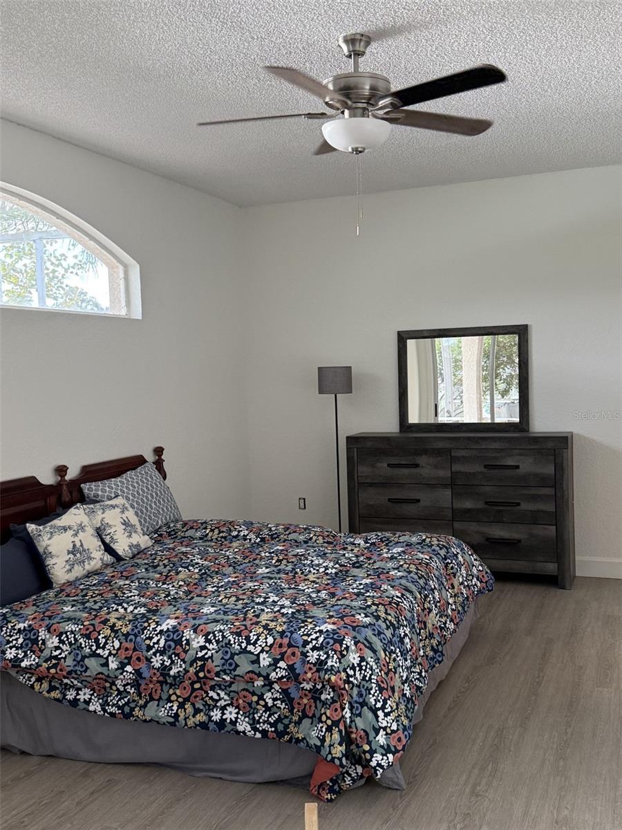 1338 DARTFORD DR — photo 36
