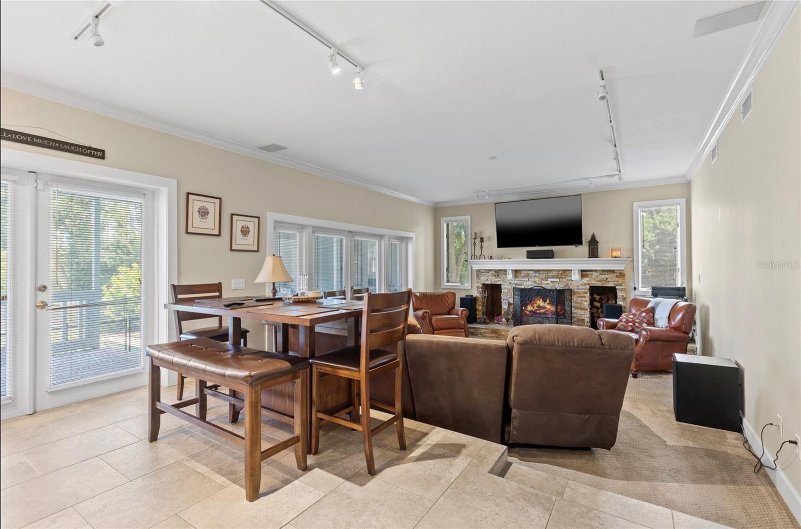 967 PINE HILL RD — photo 24