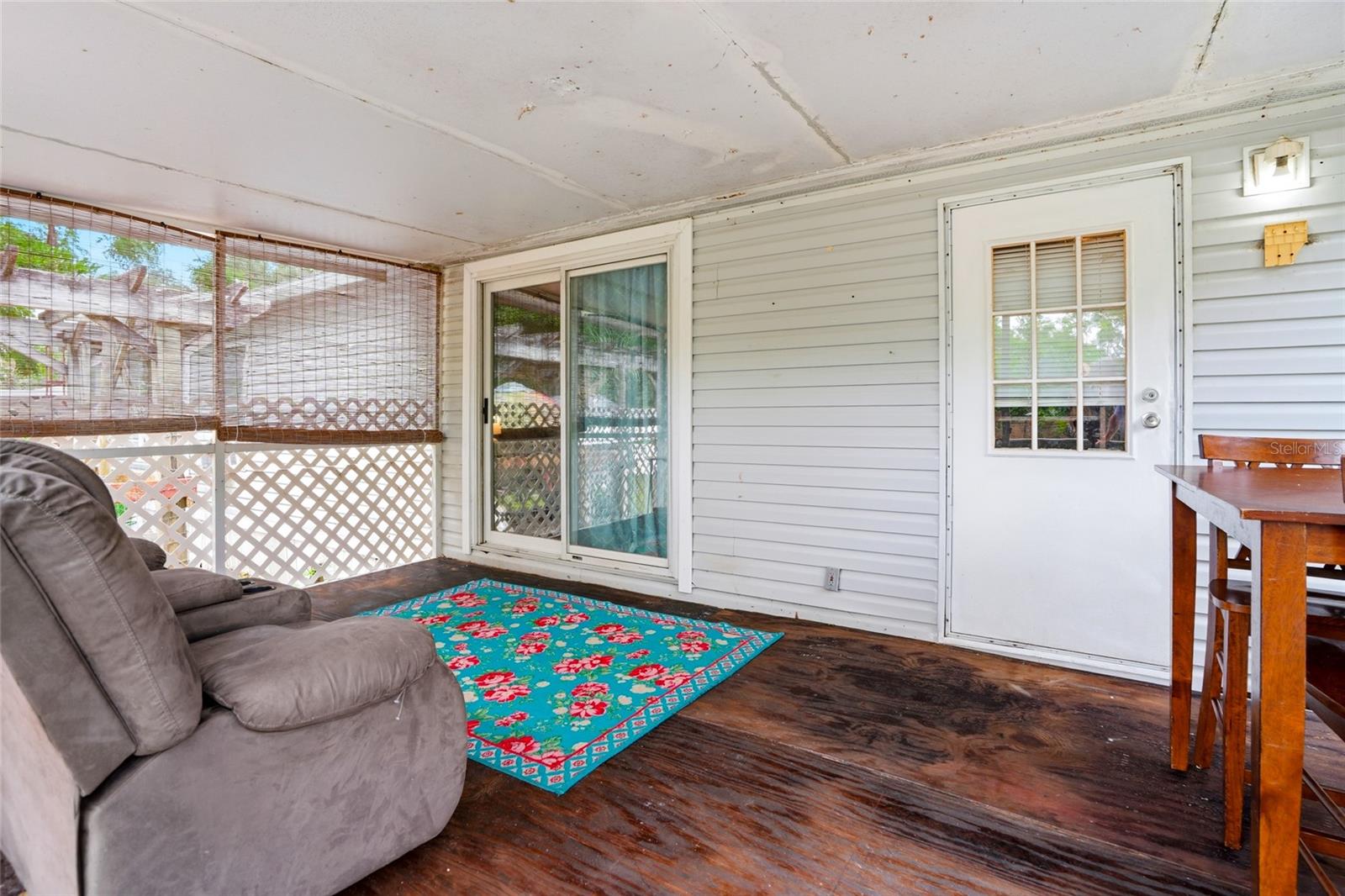 29514 BENJAMIN DR — photo 26