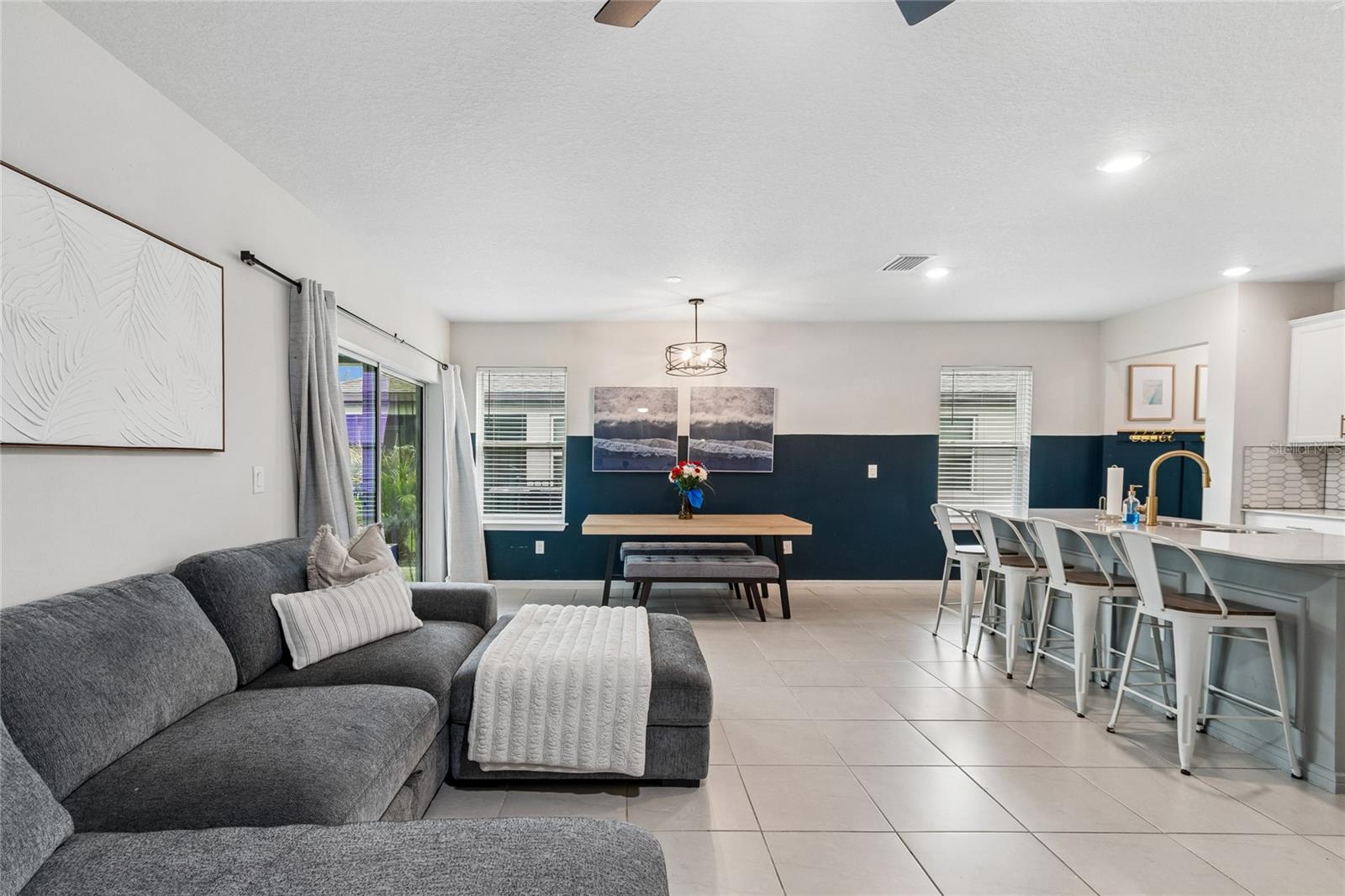 9047 ROYAL RIVER CIR — photo 11