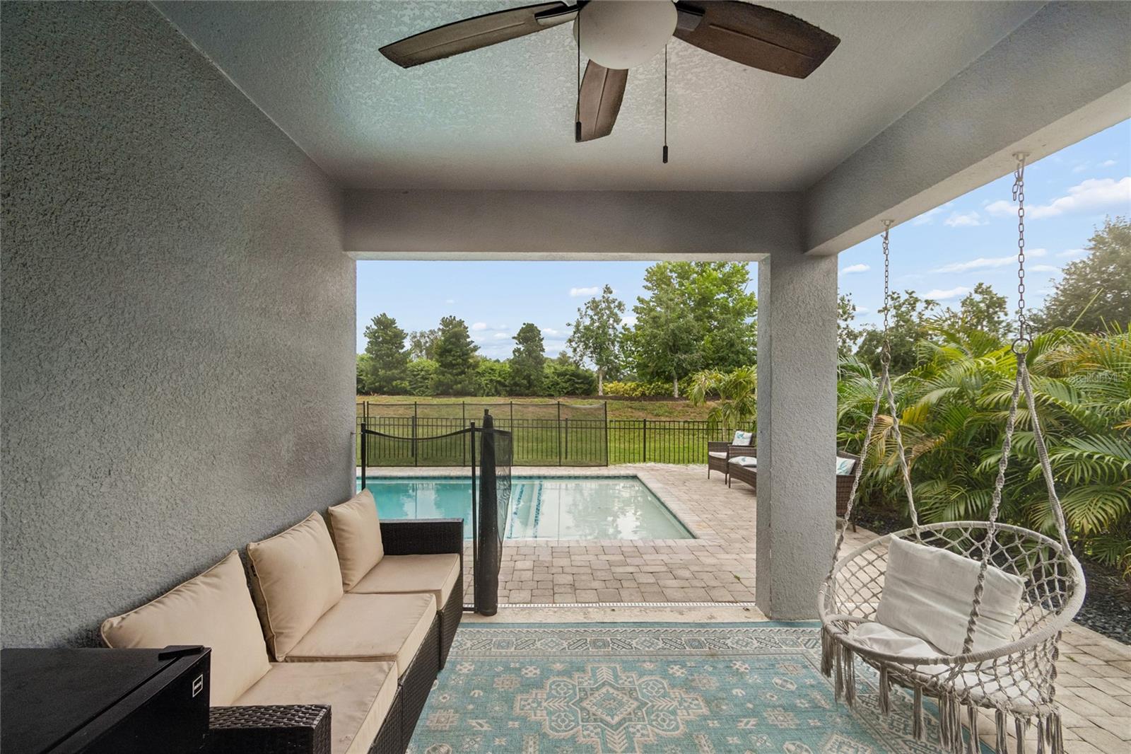 9047 ROYAL RIVER CIR — photo 5