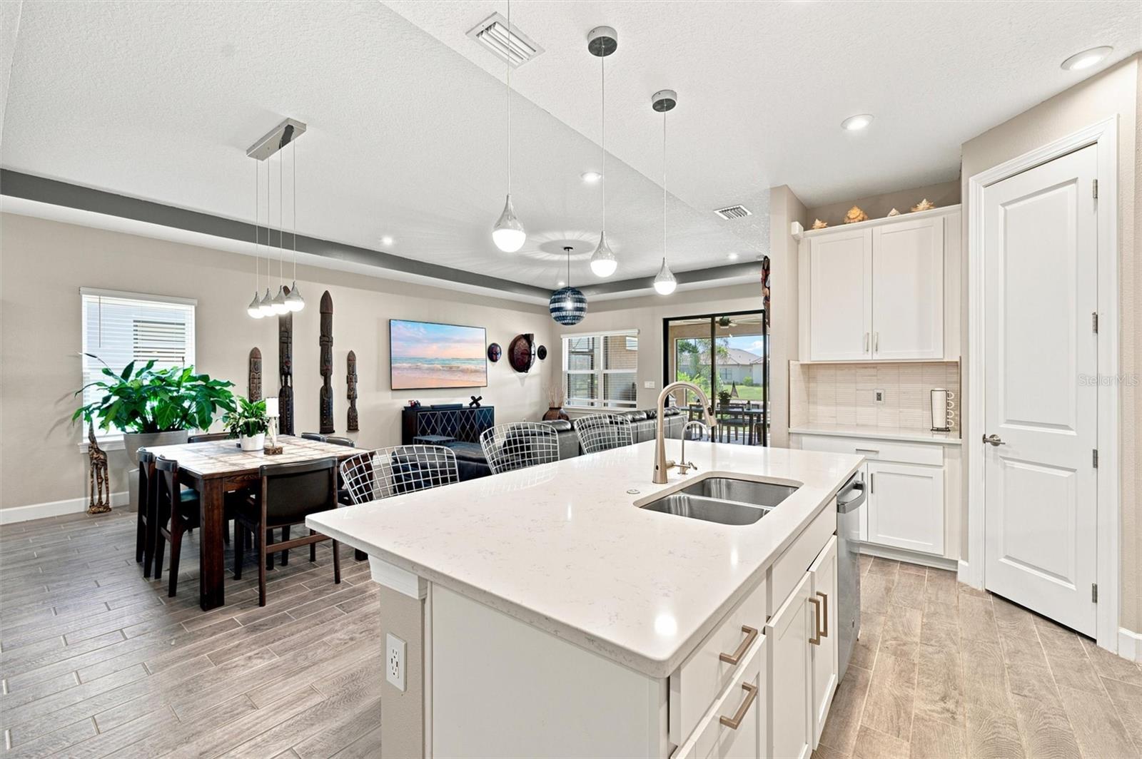 11115 DEVONBRIDGE DR — photo 23