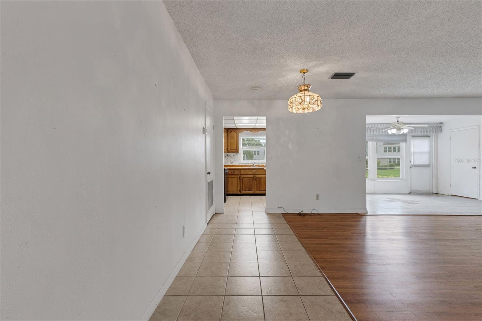 114 FERNWOOD CIR #114 — photo 7