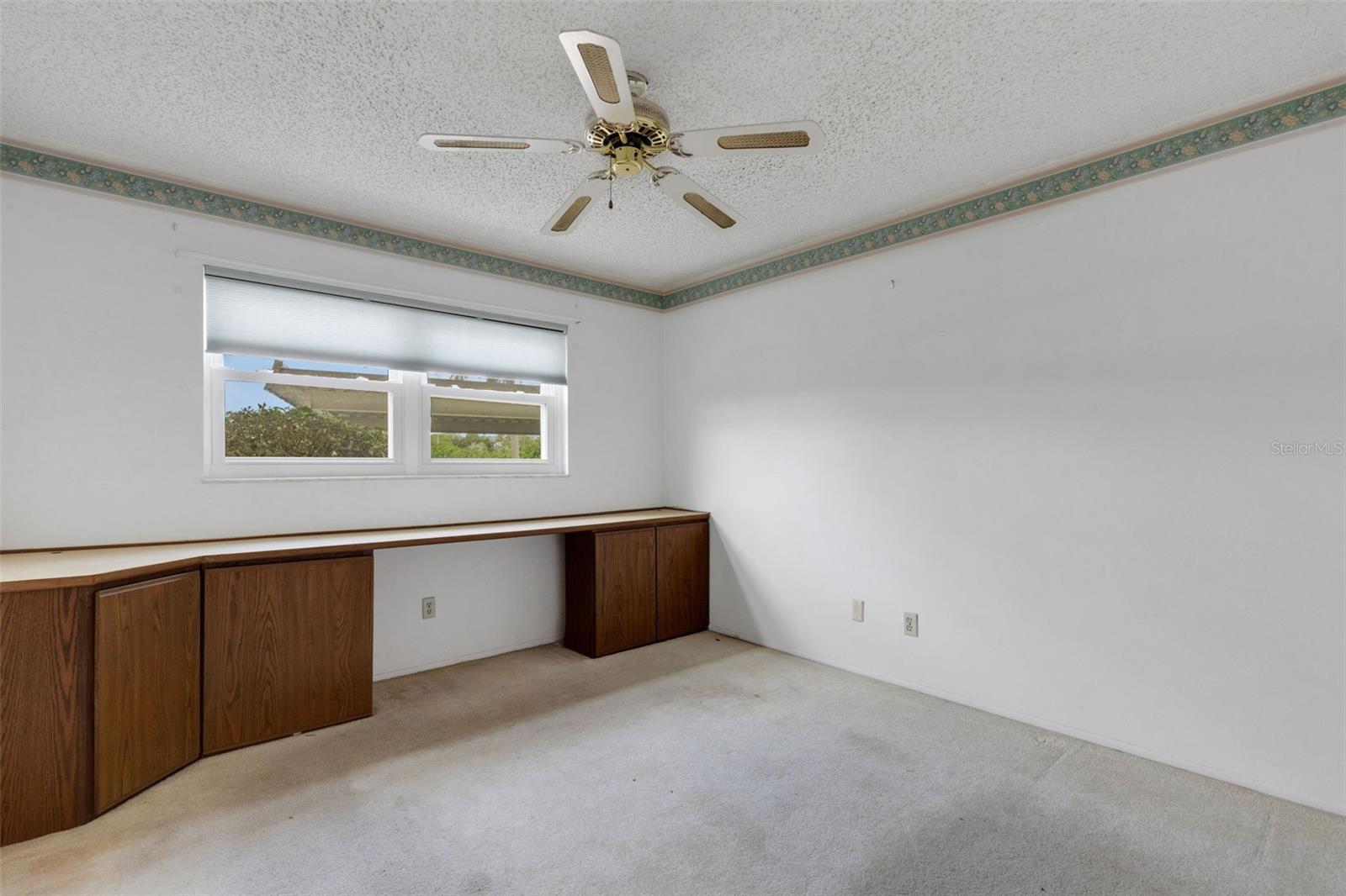 114 FERNWOOD CIR #114 — photo 24