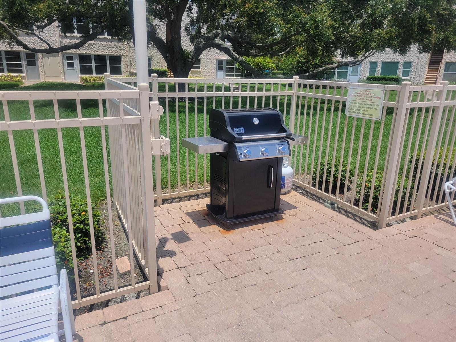 114 FERNWOOD CIR #114 — photo 41