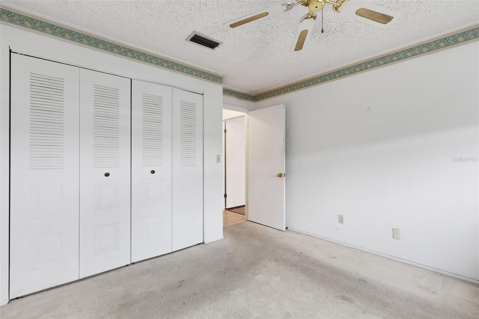 114 FERNWOOD CIR #114 — photo 26