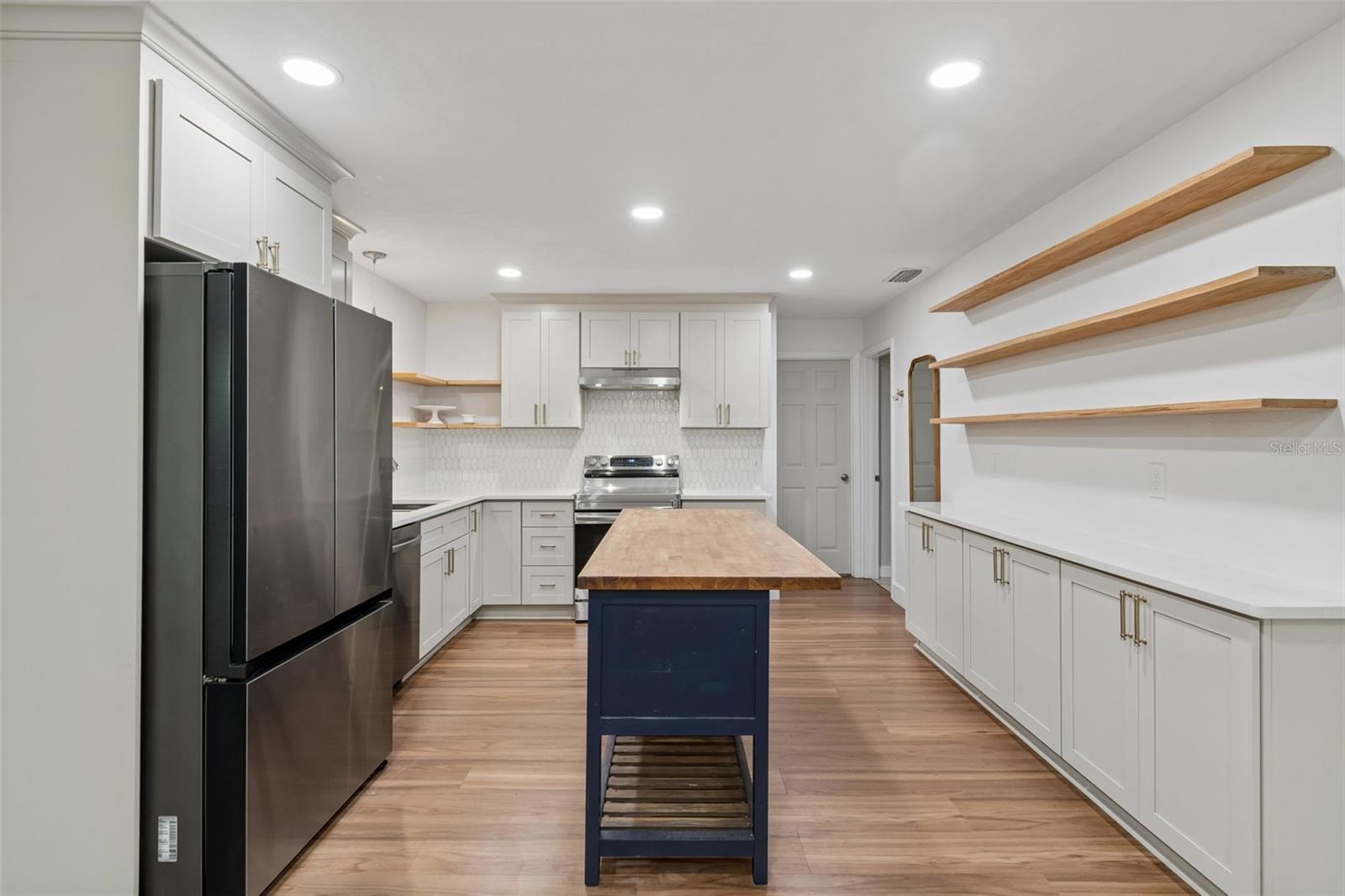 6214 15TH AVE S — photo 13