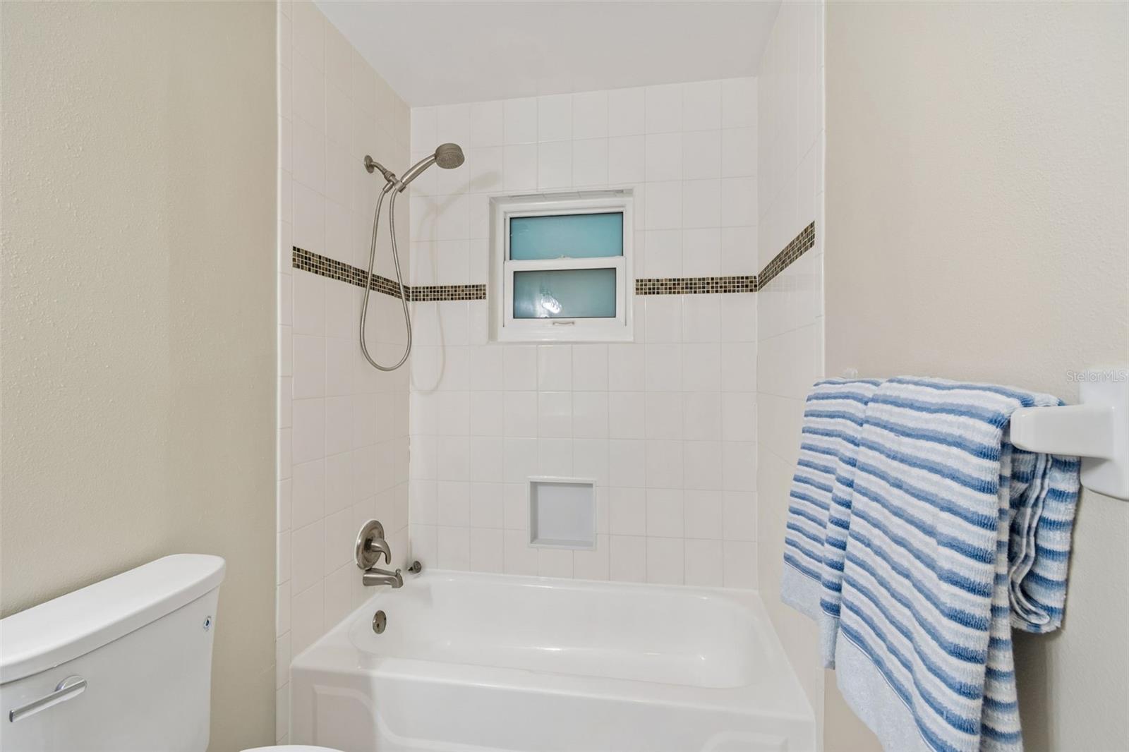 6214 15TH AVE S — photo 33