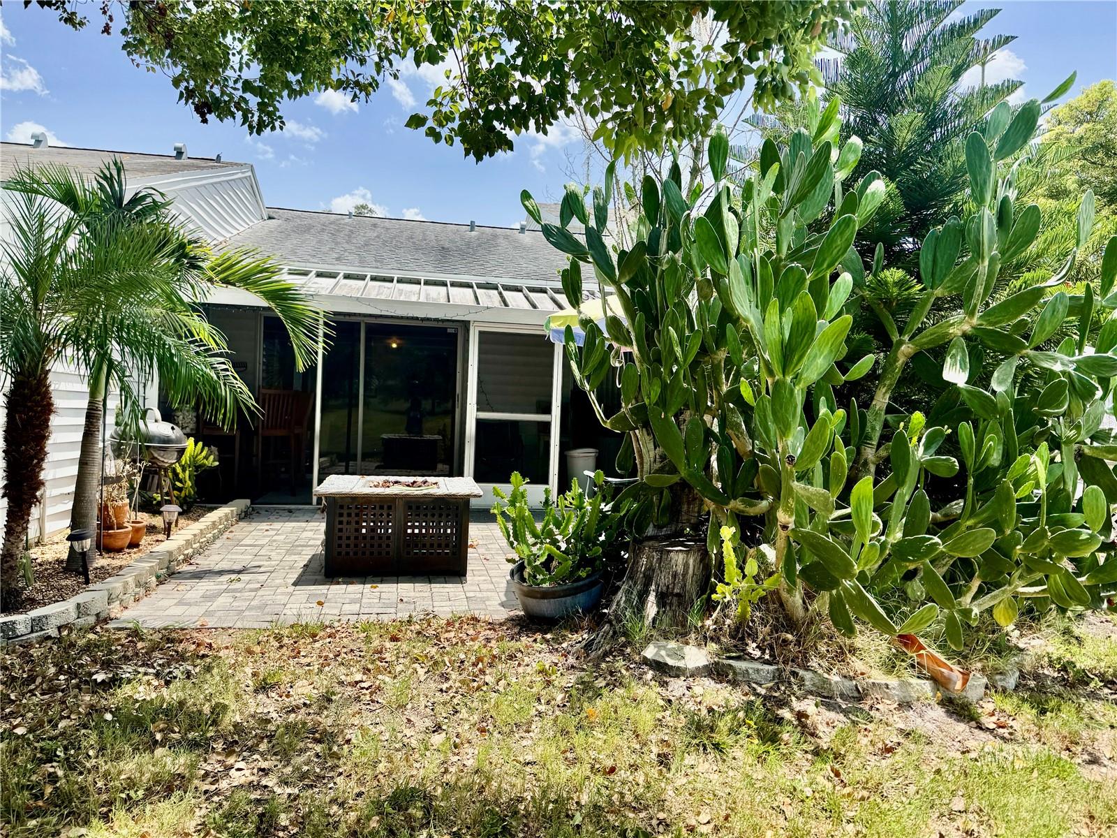 3121 BEECHER DR E #D — photo 23