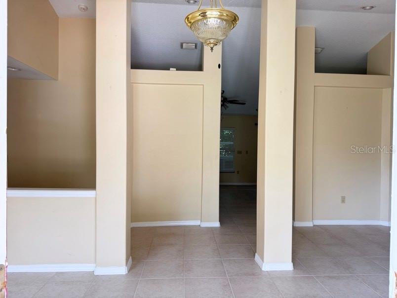 12721 N OLA AVE — photo 3