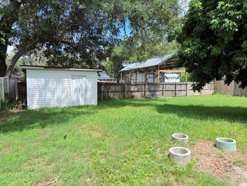 12721 N OLA AVE — photo 23