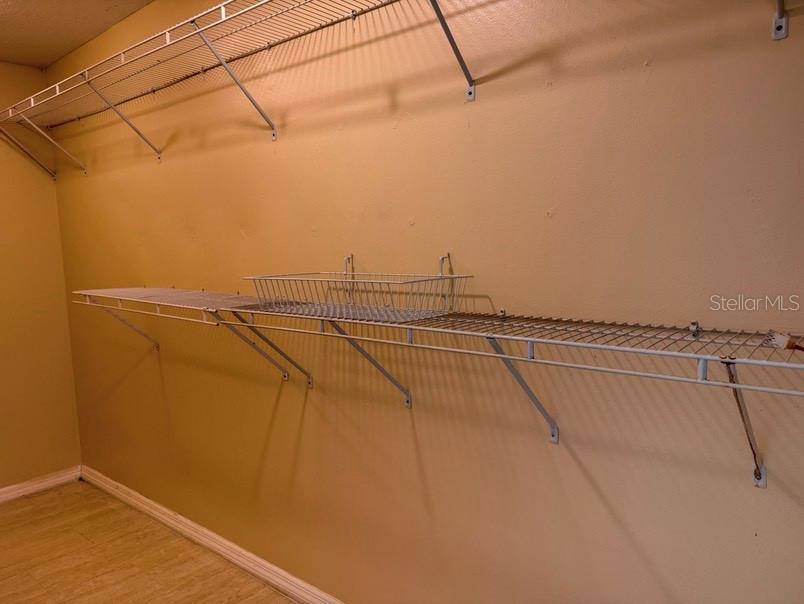 12721 N OLA AVE — photo 11