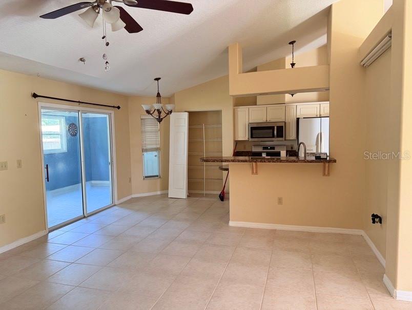 12721 N OLA AVE — photo 7