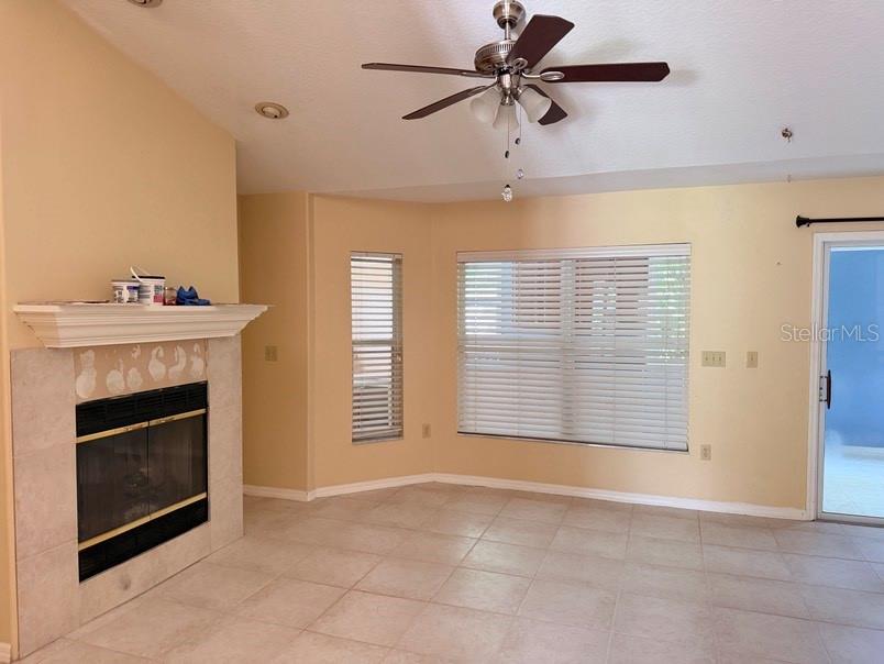 12721 N OLA AVE — photo 6