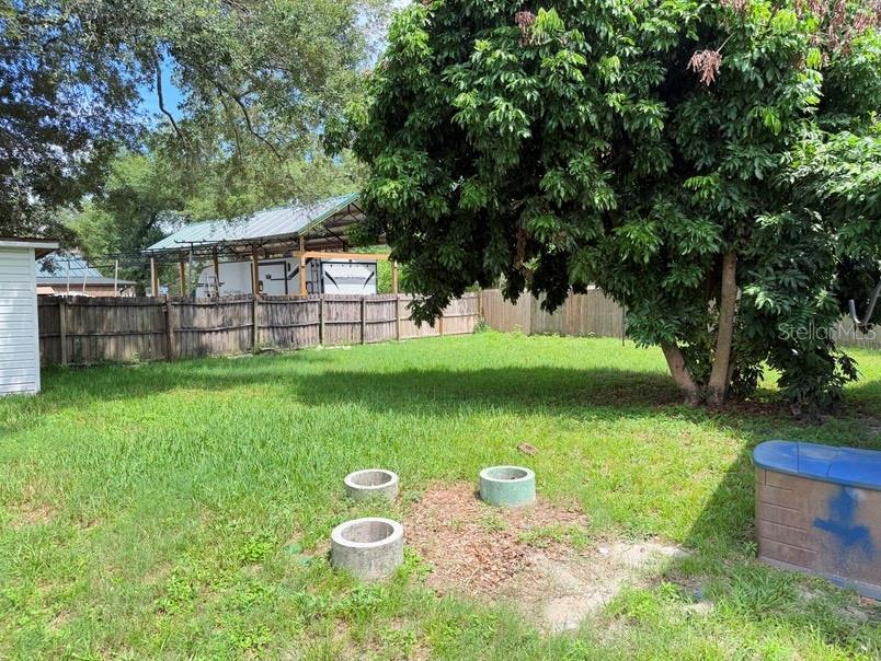 12721 N OLA AVE — photo 22
