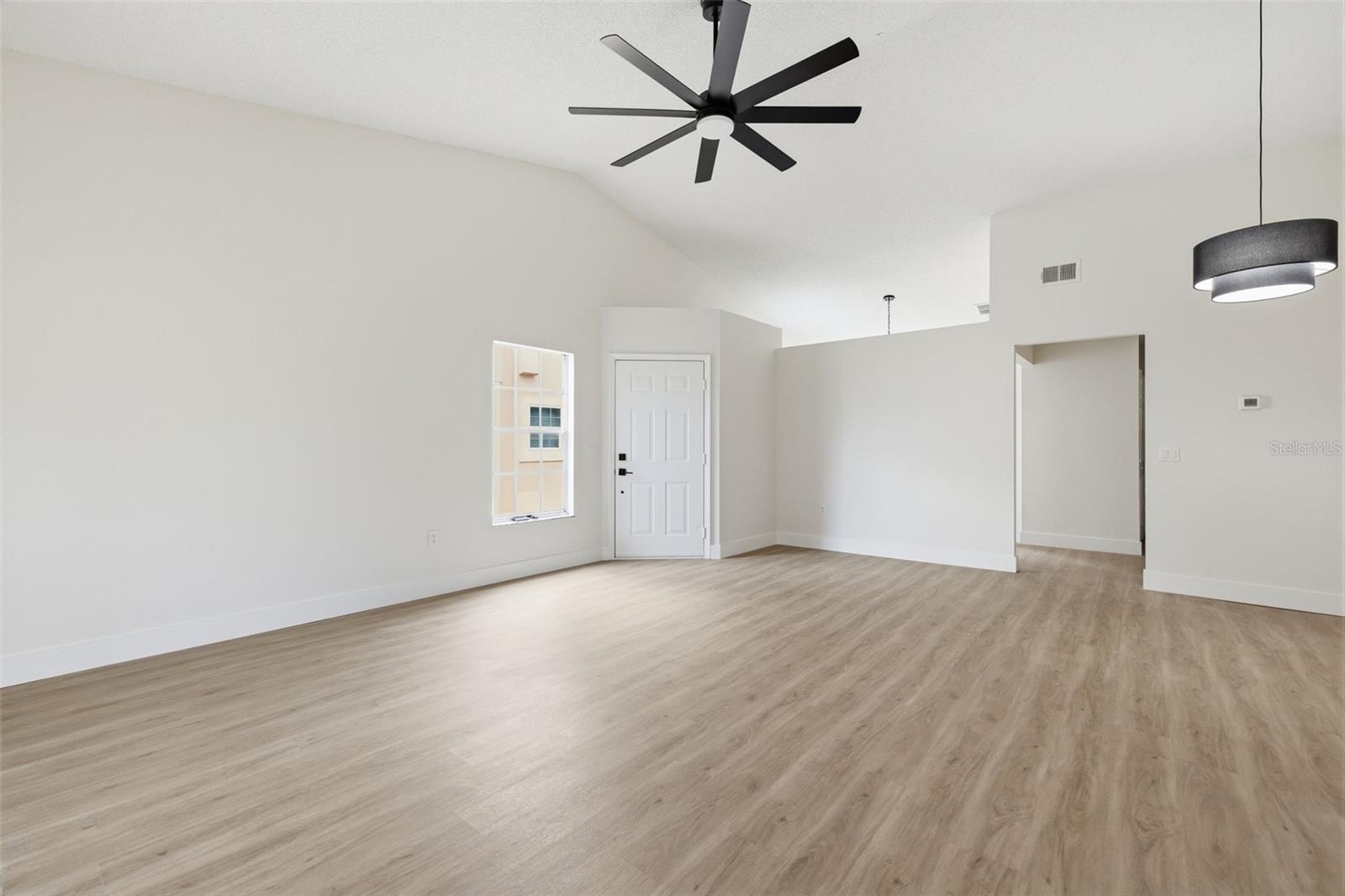 7705 BALHARBOUR DR — photo 14