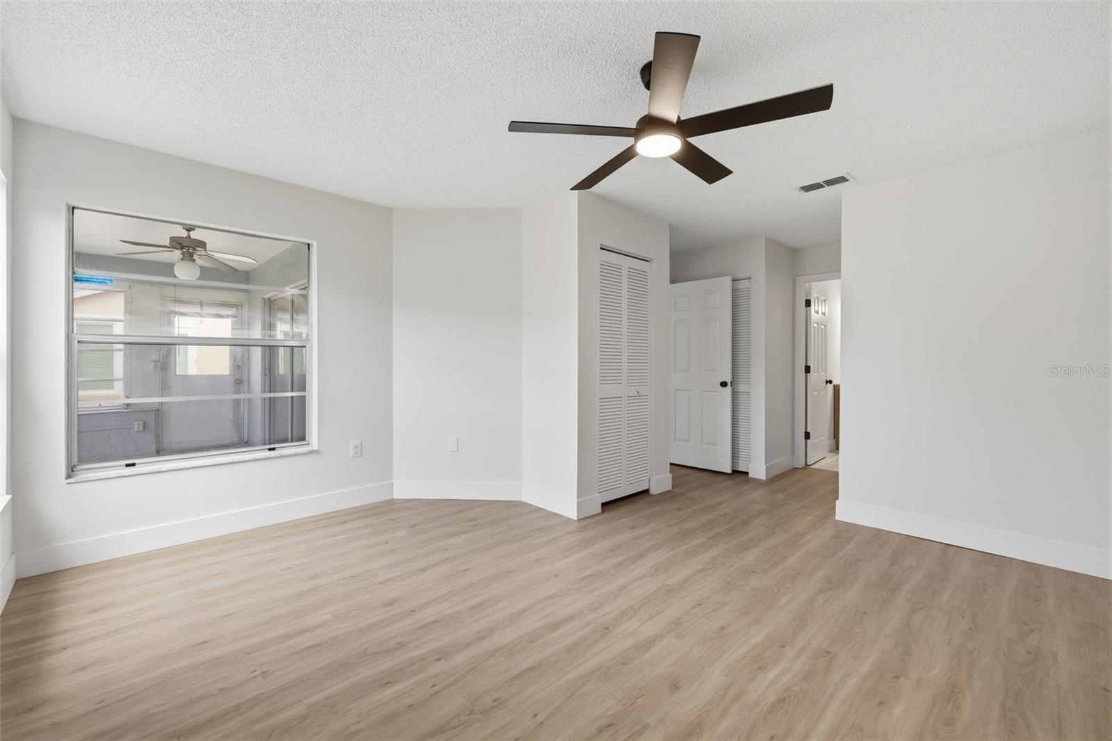 7705 BALHARBOUR DR — photo 15