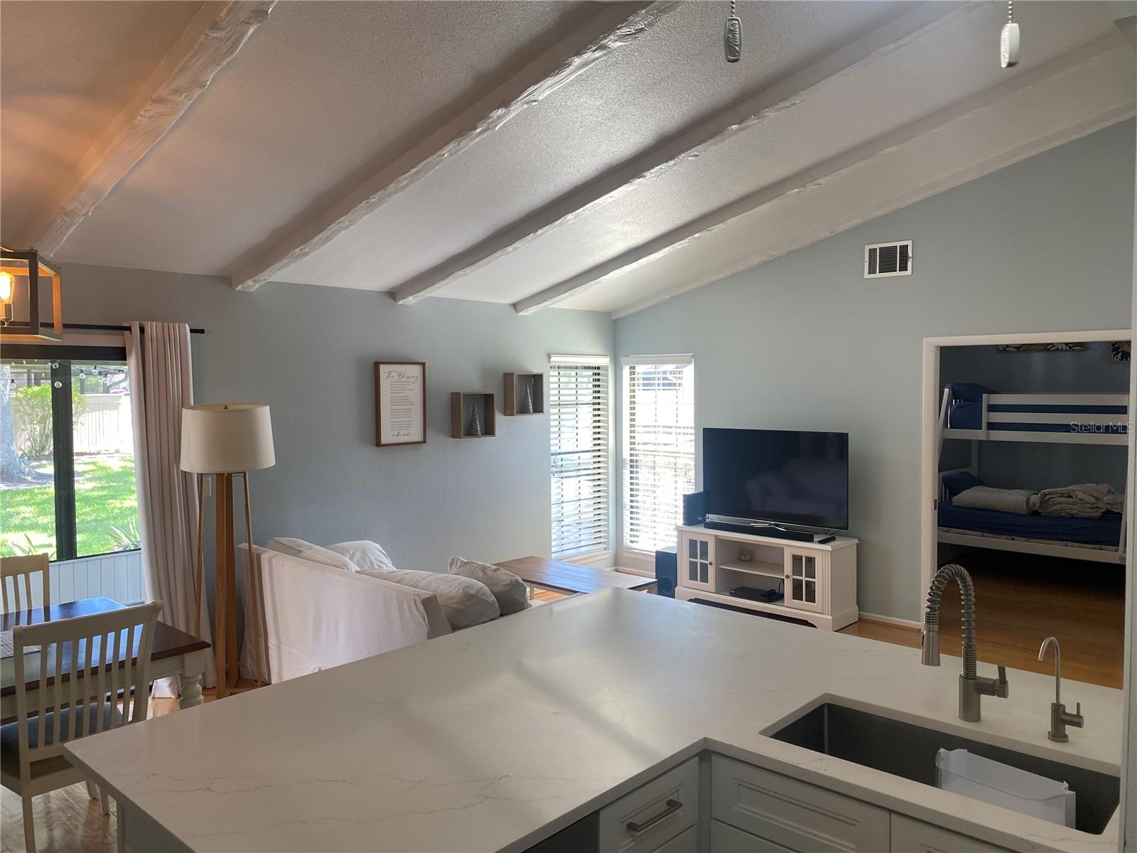 5736 BEAUMONT LOOP — photo 8
