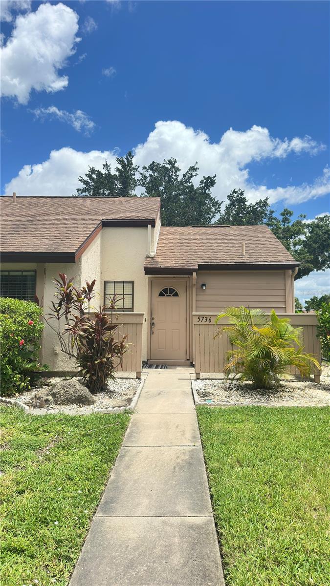 5736 BEAUMONT LOOP — photo 2