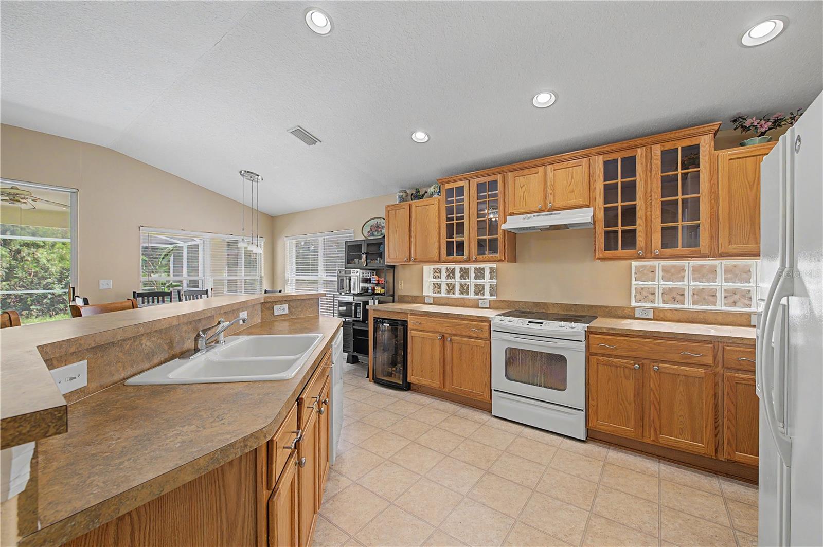 4756 WHISPERING WIND AVE — photo 21