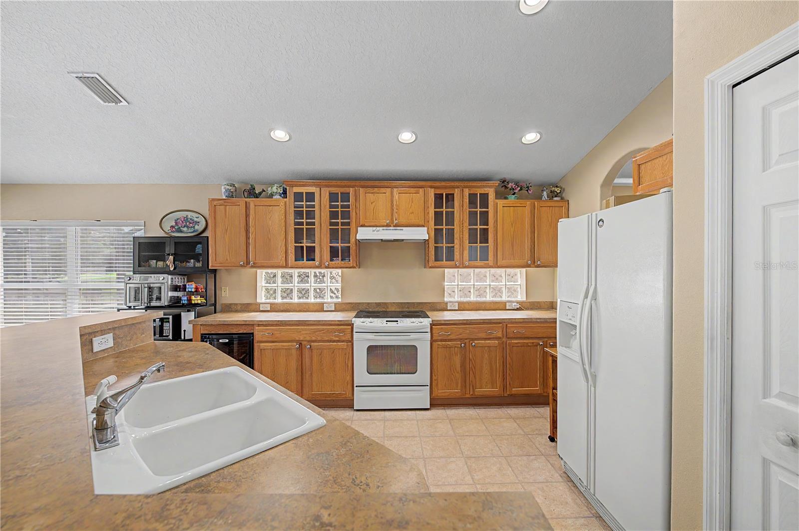 4756 WHISPERING WIND AVE — photo 19
