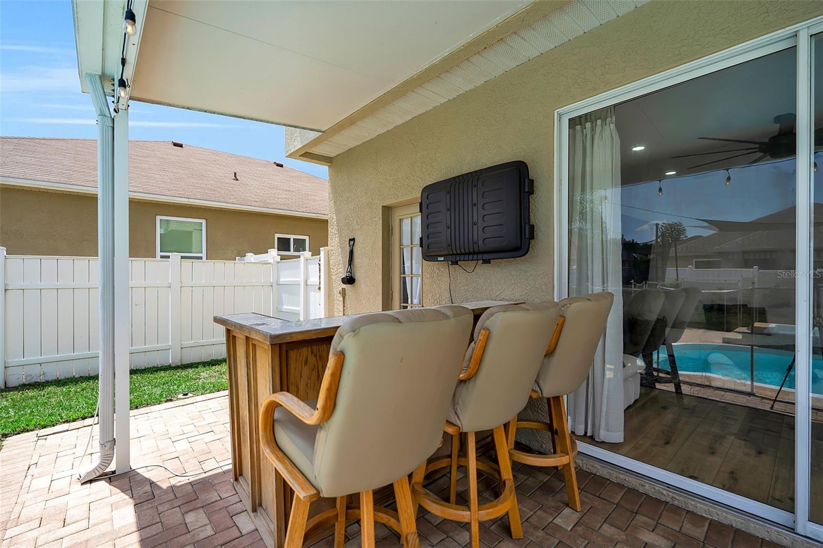 1250 LORETTO CIR — photo 54