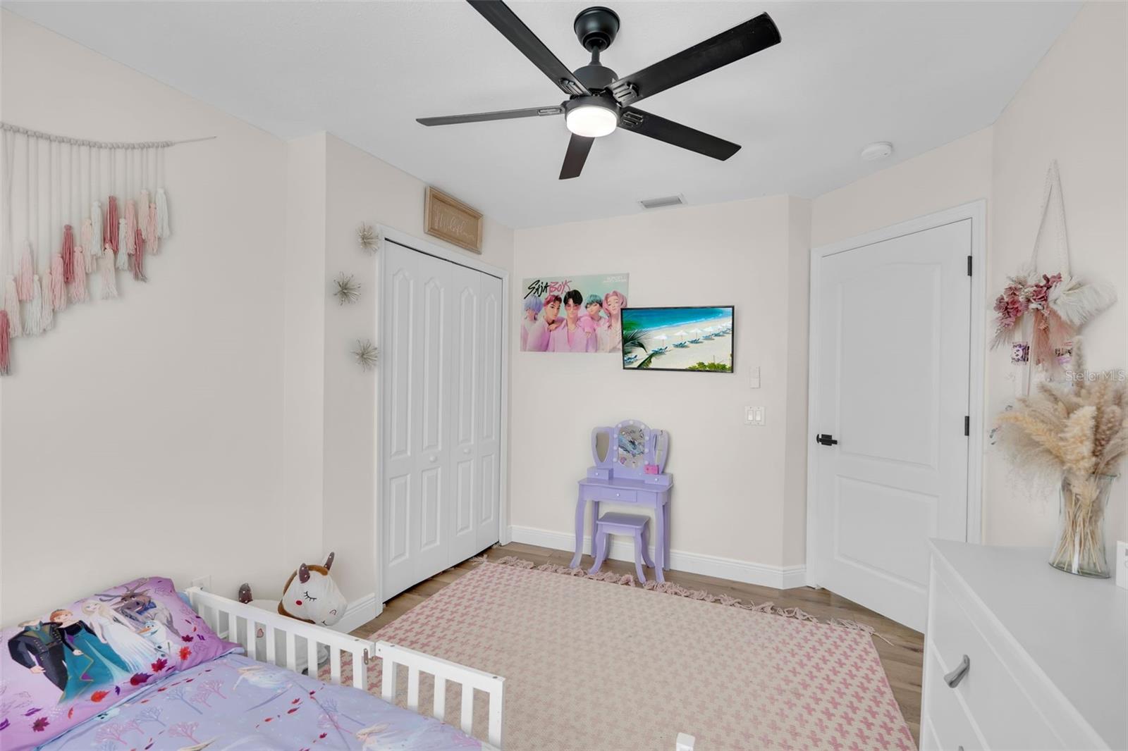 1250 LORETTO CIR — photo 44