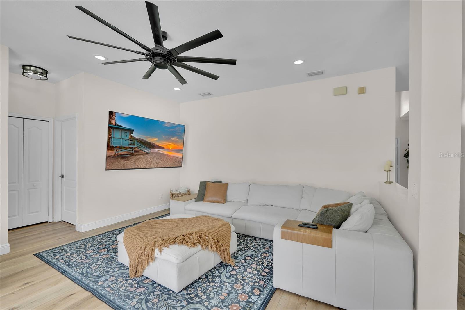 1250 LORETTO CIR — photo 22