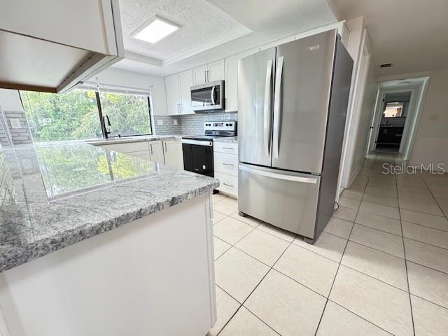 3438 MOOG RD — photo 26