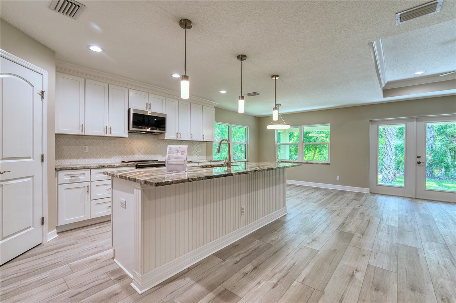 1183 CEDAR AVE — photo 12