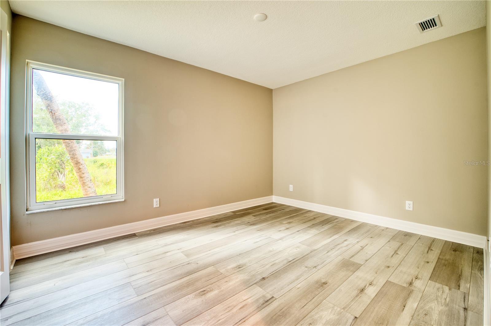 1183 CEDAR AVE — photo 23