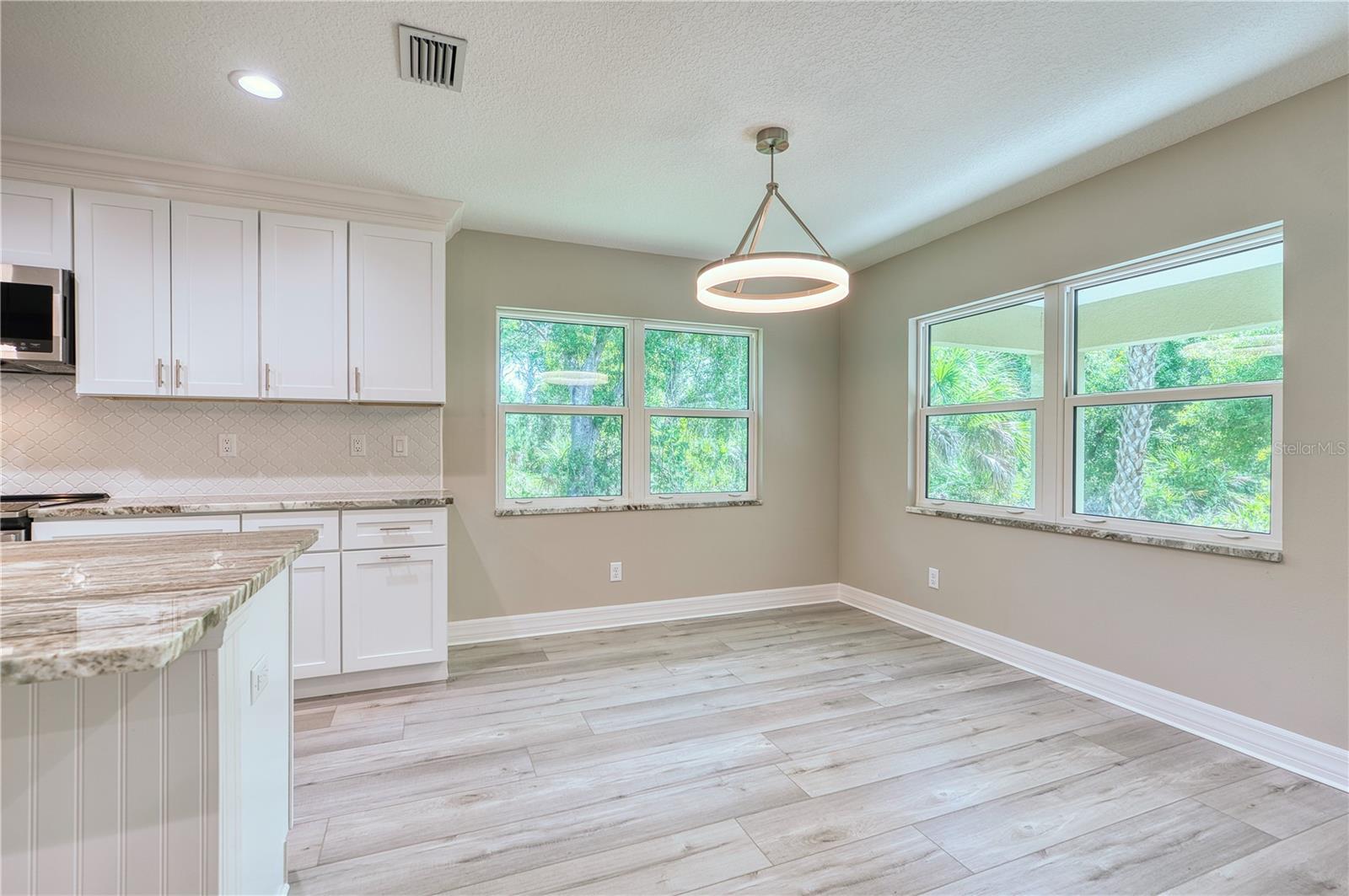1183 CEDAR AVE — photo 10
